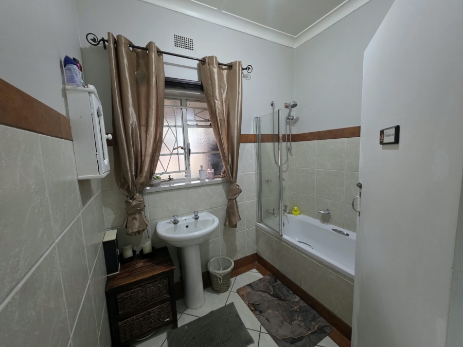 3 Bedroom Property for Sale in Bayswater Free State